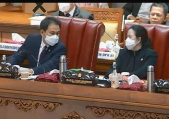 Anak Buah SBY Tulis Kalimat Menohok, Nikita Mirzani Ancam Datangkan Sosok Ini Usai Puan Maharani Kepergok Matikan Mikrofon Anggota DPR