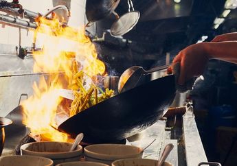 Chef Chinese Food Bongkar Cara Bikin Tumisan Super Cepat tapi Enak Banget Rasanya, Sayur Dijamin Masih Kriuk dan Hijau