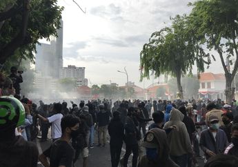Penjara Membludak, Polisi Kualahan Tangani Ribuan Pendemo yang Berhasil Diamankan Usai Aksi Tolak UU Cipta Kerja, 240 Orang Ditetapkan Jadi Tersangka