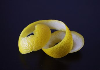 Coba Rutin Aplikasikan Masker Kulit Lemon Rumahan Ini, Rasakan Manfaat Tak Terduga pada Kulit Wajah