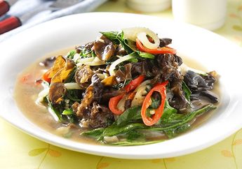 Resep Cah Horenso Jamur Kuping Enak, Kurang Dari 30 Menit Saja Untuk Membuatnya