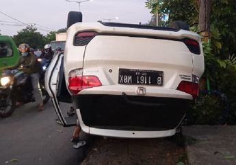 Honda Mobilio Terlentang Dipinggir Jalan Daan Mogot, Kenali Tanda Mengantuk
