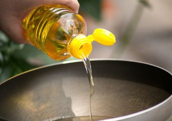 Minyak Goreng Langka, Waspada Penipuan dengan Iming-Iming Harga Murah!