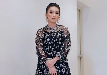 Dikabarkan Putus dengan Adit Jayusman Padahal Kedua Keluarga Kepergok Sudah Saling Bertemu, Ayu Ting Ting Angkat Bicara: yang Penting Gue Bahagia
