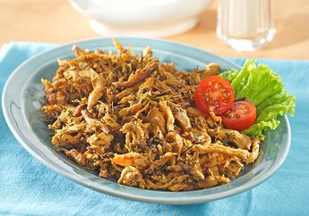 Resep Serundeng Pedas Ayam Suwir Enak, Menu Olahan Ayam Pilihan Untuk Makan Malam