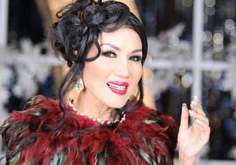 Pesona Janda Tak Lekang Diumur 60 Tahun, Rita Sugiarto Bongkar Dilamar Pria Ini, Keceplosan Nama Sang Raja Dangdut?