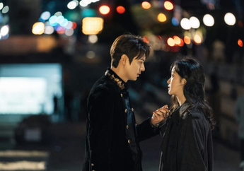 Tips Foto Aesthetic Malam Hari Seperti di Drama The King: Eternal Monarch, Tetap Jernih Meskipun Kondisi Low Light