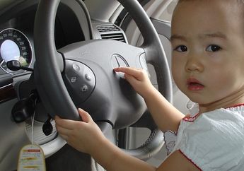 Ritual Panasin Mesin Mobil Disenangi Bocah, Ladies Wajib Waspada Ada Bahaya Mengancam