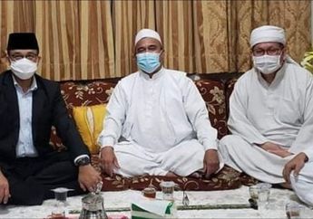 Persahabatan Anies Baswedan dan Rizieq Shihab Dikecam, Satpol PP Diminta Punya Nyali Copot Baliho Habib, Sosok Ini Ingkatkan Era Orde Baru