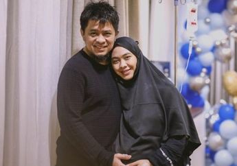 Bayinya Sempat Mengalami TTN Akibat Pengeluaran Cairan Paru, Oki Setiana Dewi Harus Dihadapkan Persoalan Lain: Gerakannya Tidak Seperti Anak Kebanyakan