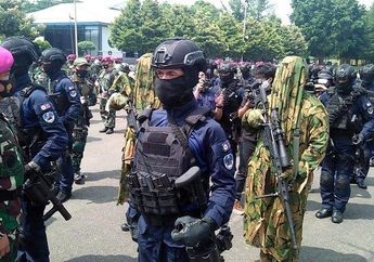 Pasukan Elite TNI Siap Perang? Panglima Hadi Tjahjanto Lontarkan Pertanyaan Ini ke Sniper Saat Sidak Markas Marinir