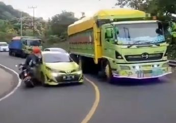 Kecelakaan Toyota Yaris Nyalip di Tikungan, Kenali Lagi Arti Marka Jalan