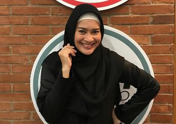 Akhiri Masa Janda yang Sudah 14 Tahun Disandang, Ikke Nurjanah Pilih Nikahi Berondong Tanpa Pacaran dan Ungkap Alasan Terima Karlie Fu: Aku Nggak Pengen Mengisi Hari Tuaku Sendirian
