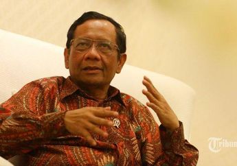 Polemik Aturan Penggunaan Jilbab Bagi Siswi Non-Muslim, Menkopolhukam Turut Soroti Kebijakan Tersebut, Mahfud MD: Kita Tak Boleh Membalik Situasi