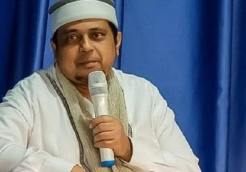 YouTuber Penista Agama Jozeph Paul Zhang Cuma Tertawa Jadi Buronan Interpol, Tangan Kanan Habib Rizieq Buka Suara: Tak Ada Dalam Ajaran Kristiani yang Sesungguhnya