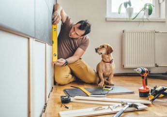 2 Cara Menghitung Biaya Renovasi Interior, Berapa Upah Tukang harus Dianggarkan?