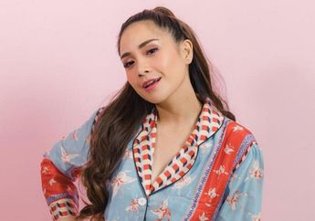 Tetap Cantik meski hanya Pakai Kemeja, Nagita Slavina Justru Bikin Netizen Syok Usai Tahu Harganya hampir Sejuta: Look-nya Daster, Harganya Gaun