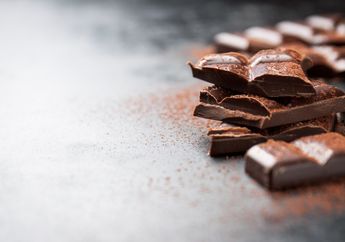 Ternyata Banyak Orang Salah Paham, Makan Cokelat di Pagi Hari Bisa Banget Bantu Turunkan Berat Badan