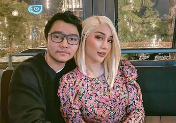 Lama Tak Nampakkan Batang Hidung, Abash Tetiba Unggah Potret Romantis Dirinya Bersama Seorang Wanita Saat Nikmati Momen Pergantian Tahun, Putus dari Lucinta Luna?