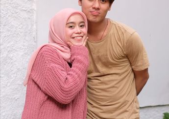 Makin Mesra, Ini 4 Fashion Couple Rizky Billar & Lesty Kejora!