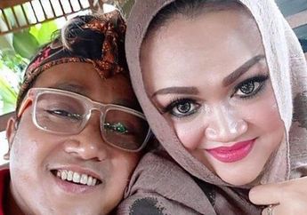 Gencar Dapatkan Warisan Lina Jubaedah, Teddy Sampai Lakukan ini Terhadap Makam Lina, Penjaga Makam: 'Sampai Segitunya'