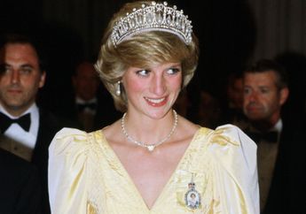 Mengintip 6 Penampilan Princess Diana Pakai Outfit Kuning. Menawan!