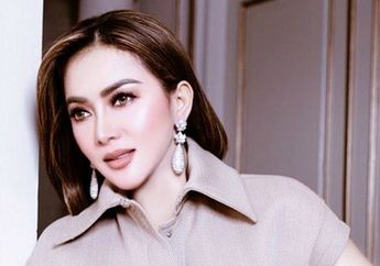 Kulitnya Kini Makin Kinclong Bak Artis Korea, Ternyata Istri Reino Barack Tak Pernah Pakai Ini Diwajahnya, Rahasia Kecantikannya Terbongkar!