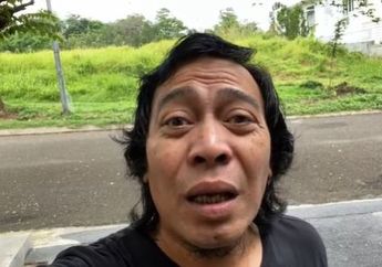 Di Balik Kekonyolan dan Kelucuannya Saat Melawak, Komedian Komeng Beberkan Kisah Cintanya yang Selama Ini Menjadi Rahasia: Nikah di Depan Jenazah Mertua
