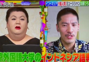 Pakai Batik, Hiroaki Kato dan Istri Pede Tampil dalam Variety Show Populer di Jepang