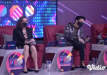 Agnez Mo Sukses Bikin Ariel NOAH Tak Mampu Tutupi Rasa Malu di Depan Rekan Artis, Raffi Ahmad: Wow Ariel Panas
