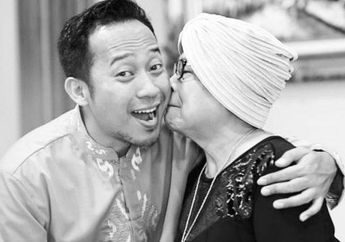 Tangisnya Pecah, Denny Cagur Ungkap Isi Koper yang Dititipkan Padanya Sebelum sang Ibunda Wafat, Suami Shanty: Sudah Disiapkan Sejak Umroh