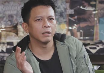 Penuhi Wasiat Mendiang Sang Ayah, Ariel Noah Masih Simpan Motor Bebek Jadul Semasa Kuliah: Jangan Dijual, Makanya Gue Benerin..