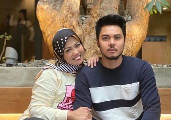 Inilah Sosok Pria yang Rebut Irwan Aher dari Pelukan Elly Sugigi, Ternyata Orang Terdekat!