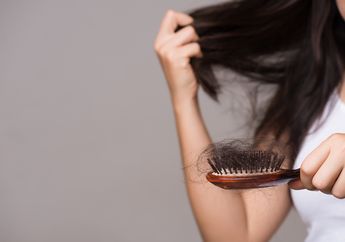 Atasi Rambut Rontok Secara Alami, Manfaatkan 5 Tamanan Ini. Mujarab!