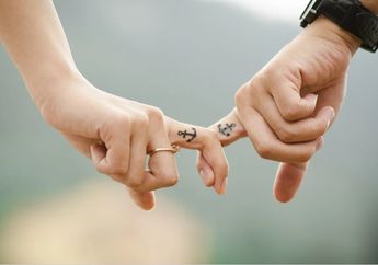 Arti Kedutan di Jari Telunjuk Tangan Kanan: Benarkah Akan Bertemu dengan Jodoh?