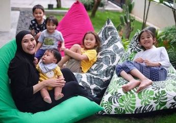 Ingin Anak-anaknya Juga Rasakan Pengalamannya Bermain di Sungai Sewaktu Kecil, Zaskia Adya Mecca Beruntung Bisa Ajak Putra Putrinya Main ke Kali Saat di Jogja