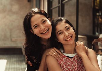 Ayu Semua, Intip 5 Gaya Kompak Putri Marino & Adiknya, Ambar Marino