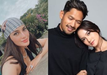 Cantiknya Terpancar Sempurna saat Kondangan ke Pernikahan Aurel dan Atta, Tampilan Beda Ririn Ekawati saat Gandeng Mesra Ibnu Jamil dengan Balutan Gaun Serba Hitam Jadi Sorotan, Netizen : Masya Allah Cantik Banget
