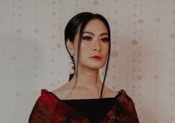 Kini Bahagia Dipersunting Pilot Bergaji Rp 150 Juta Sekali Terbang, Ternyata Iis Dahlia Sempat Jatuh Ke Pelukan Pria Ini Selama 5 Tahun Lamanya Sebelum Nikah Lagi