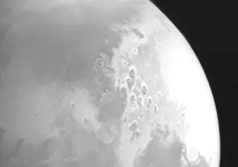 Pertama Kalinya, Pesawat Luar Angkasa Tiongkok Tianwen-1 Memotret Mars