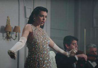 Klasik! Dua Lipa Rilis Video Musik ‘We’re Good’ dengan Nuansa Titanic