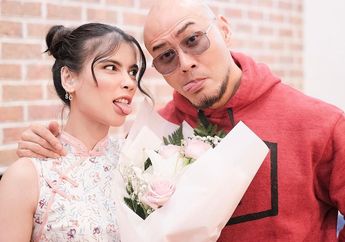 BERITA TERPOPULER: Alasan Deddy Corbuzier Tak Kunjung Nikahi Sabrina Chairunnisa hingga Cara Ampuh Usir Cicak dari Rumah