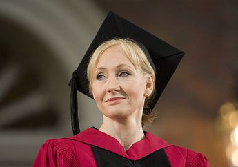 Imajinasi Buat Kita Berempati, Pidato J.K. Rowling di Harvard