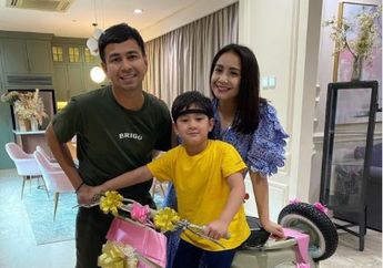 Pergoki Kedua Orang Tuanya Bertengkar di Kamar hingga Lihat Nagita Slavina Menangis, Rafathar: Malam-malam, Banyak Orang di Bawah
