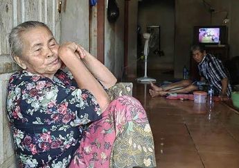 Kisah Menyayat Hati Dibalik Heboh Warga Sumurgeng Borong Mobil, Tarsimah Hanya Terdiam Melihat Tetangganya Jadi Milyarder Dadakan: Tidak Dapat Apa-apa