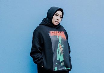 Dikenal sebagai Musisi Sukses yang Kerap Bergaya Unik Sekaligus Nyentrik, Melly Goeslaw Tiba-Tiba Bicara Titik Terendah yang Kerap Membuat Drop