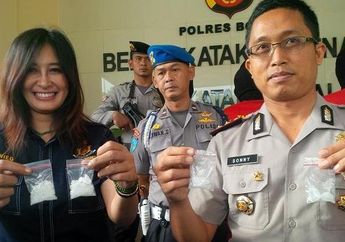 Sosok Sang Suami Tak Tersorot Kamera, Ternyata Mantan Kapolsek Astana Anyar Punya Utang Rp 340 Juta Saat Ditangkap Rekannya Sendiri Karena Pesta Narkoba