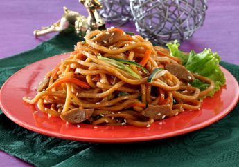 Resep Lomi Goreng Bakso Teriyaki Enak, Menu Sarapan Praktis yang Bikin Kita Jadi Lebih Semangat