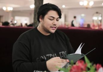 Demi Jadi Super Mega Bintang, Ivan Gunawan Dulu Rela Jadi Sosok Madam Berpenampilan Feminim, Tengok Gayanya