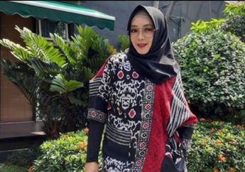Rina Gunawan Meninggal Dunia, Kediaman Dibanjiri Karangan Bunga Duka Cita dari Rekan Selebritis